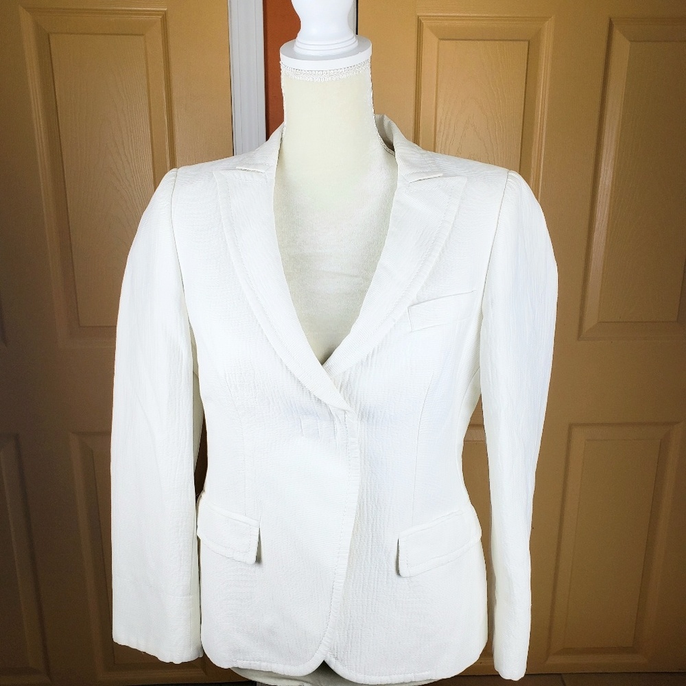 Armani Collezioni Blazer, sz 8.